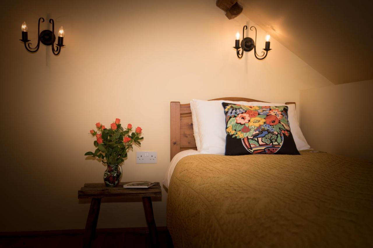 Cae'R Beili Villa แลนโดเวรี ภายนอก รูปภาพ